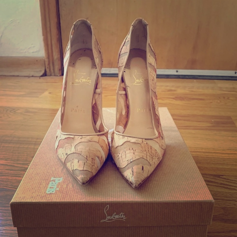 Christian Louboutin So Kate